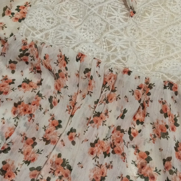 Torrid Lace Inset Chiffon Ivory Blouse - Picture 9 of 13